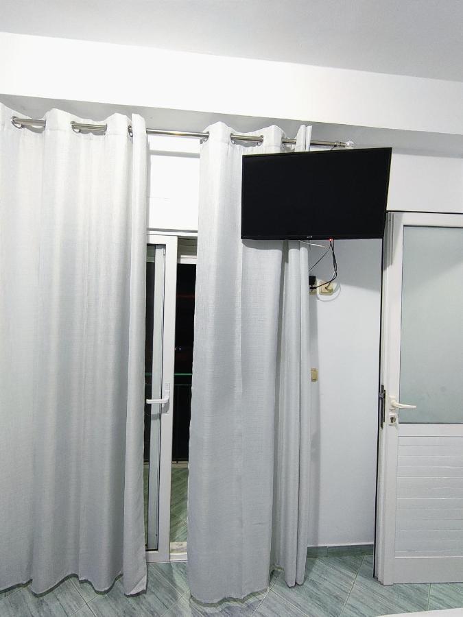 Joen Apartments Sarande Luaran gambar