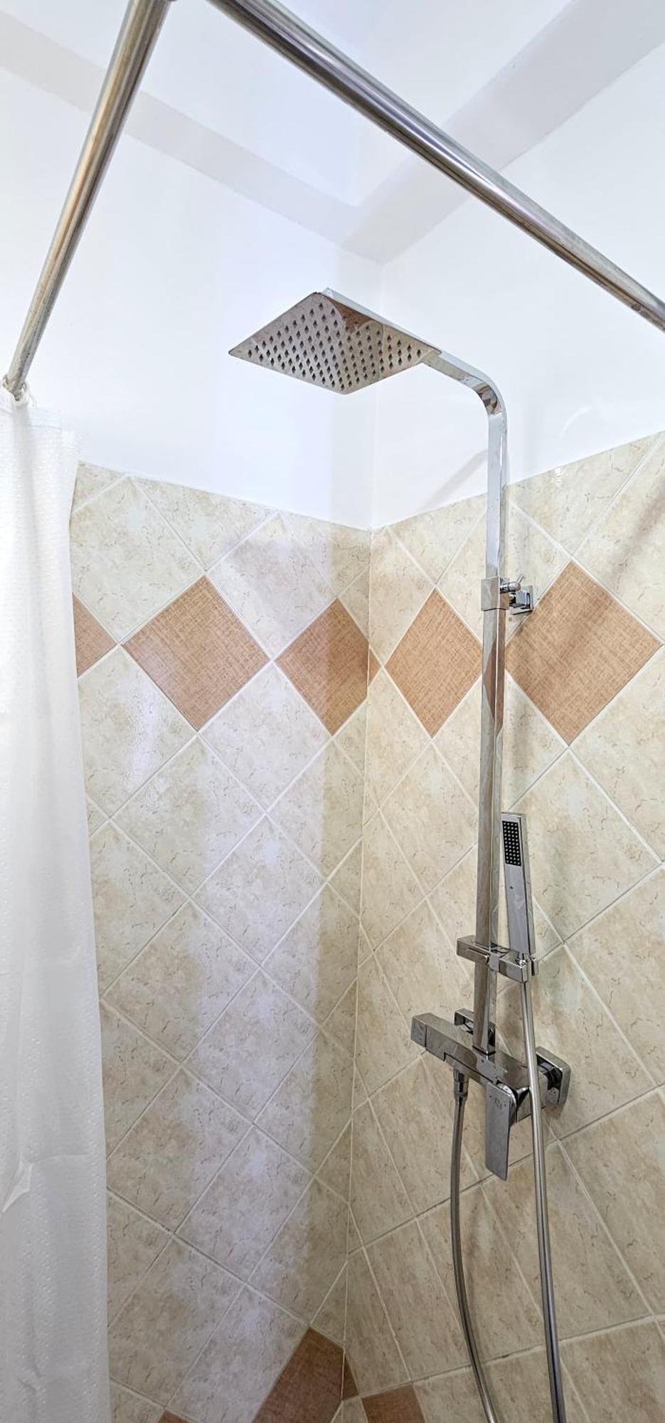 Joen Apartments Sarande Luaran gambar