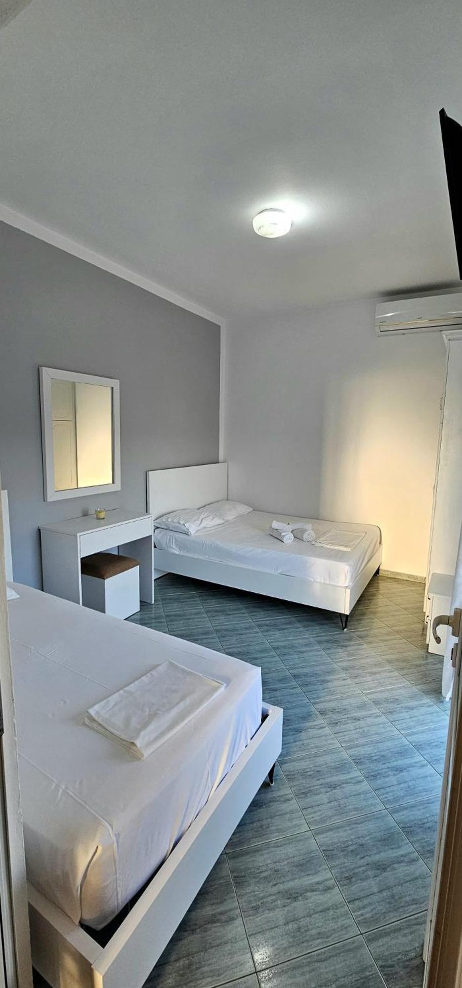Joen Apartments Sarande Luaran gambar
