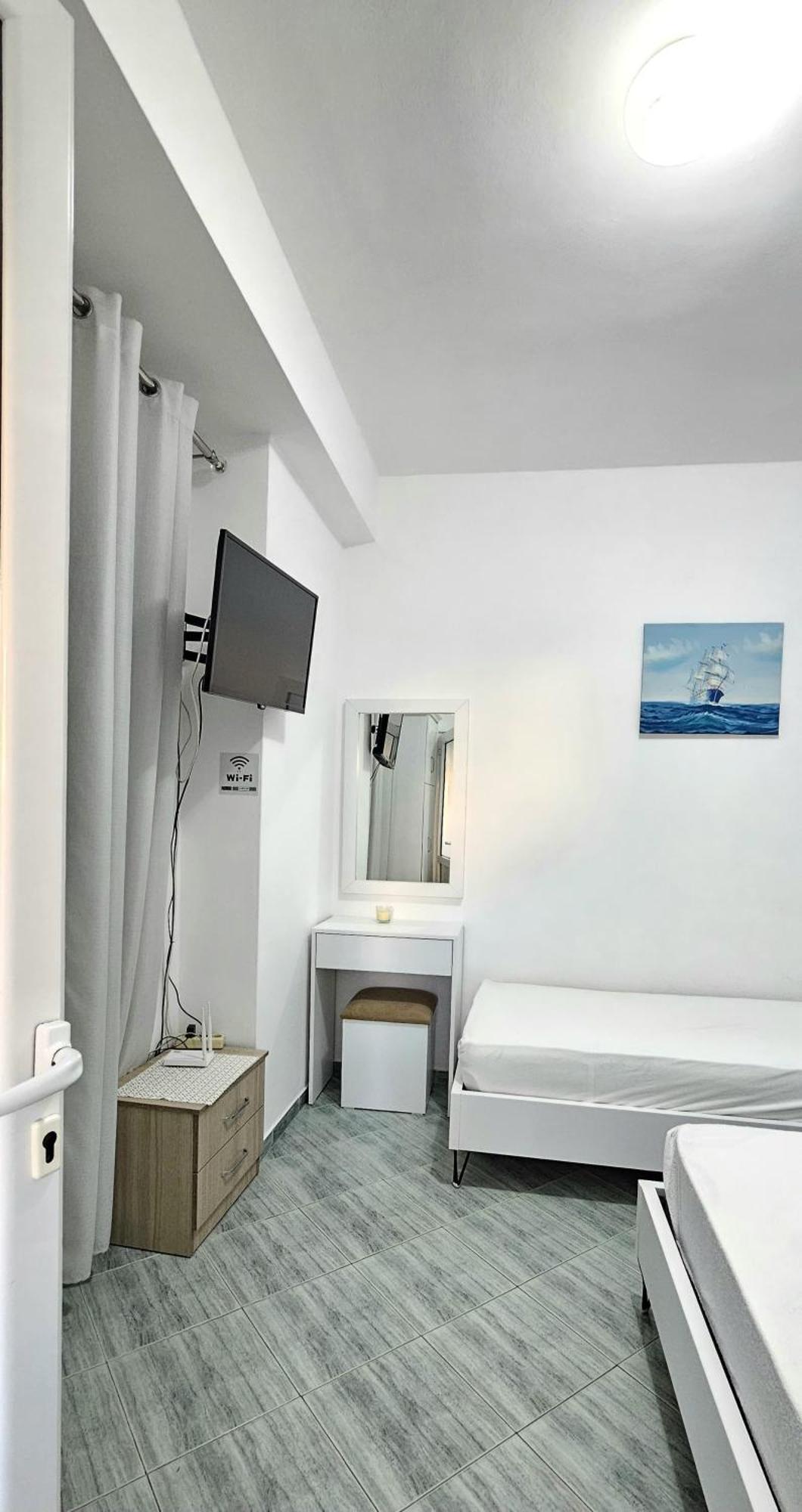 Joen Apartments Sarande Luaran gambar